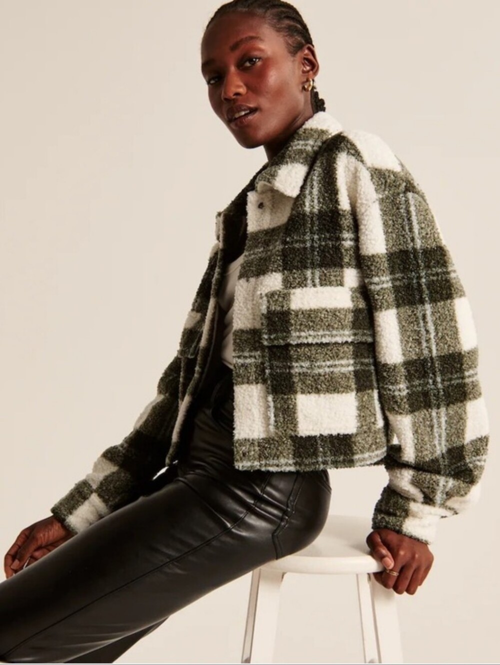Abercrombie & Fitch Sherpa Plaid Teddy Shacket Cropped XS